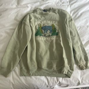 Forever 21 Yosemite sweatshirt